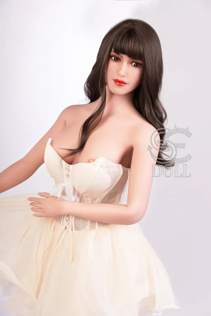 163cm5ft4E-cupTPESexDoll–RenataYoung18-1-800x1200