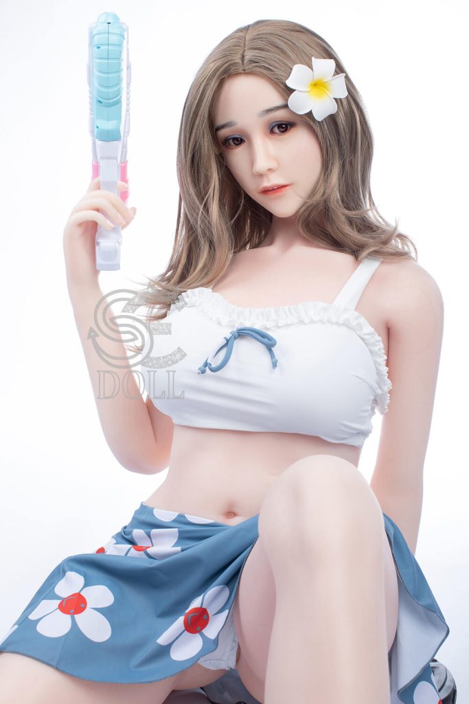 160cm5ft3-C-cup-Silicone-Sex-Doll-–-Filomena-10-1